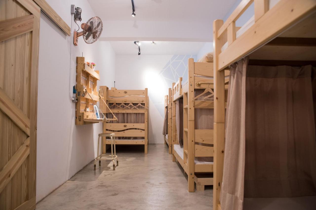 Kuang Kuang Hostel Longjing Bagian luar foto